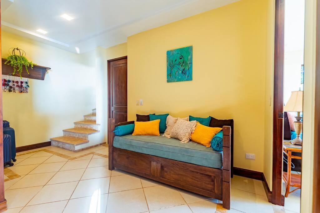 Villa Amor Del Mar With Breathtaking View Of Ocean & Jungle Dominical Exterior photo